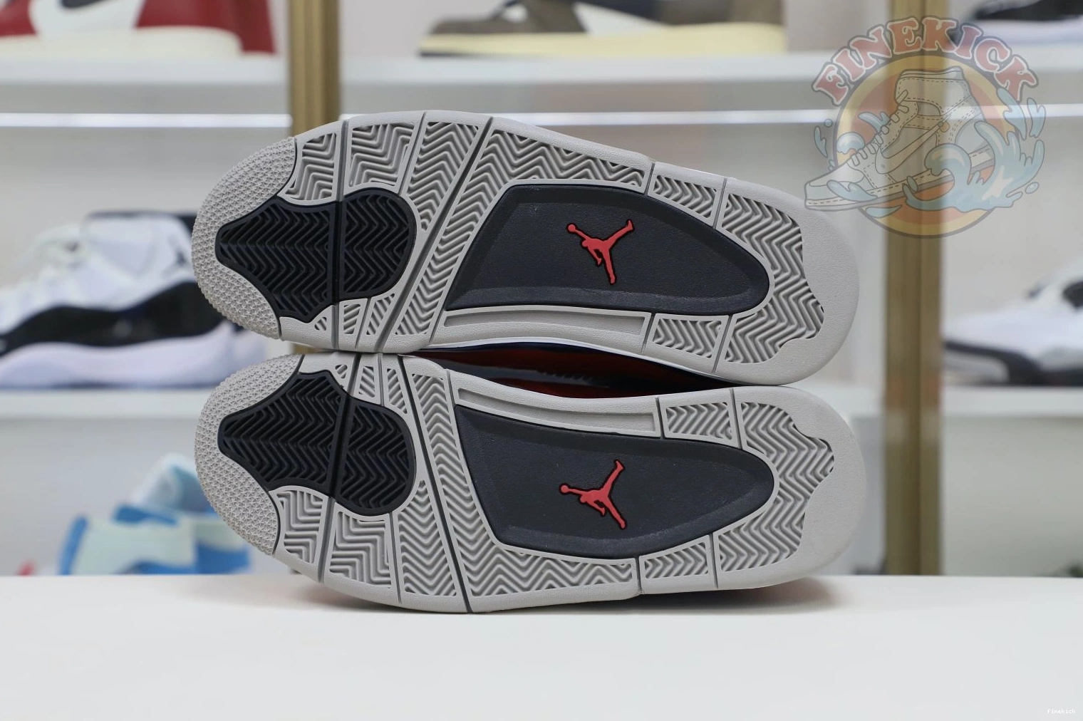 Bravo Jordan Jordan4 Air RetroToro 1108